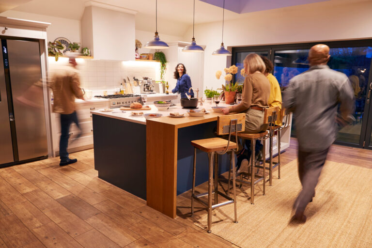 Bay Colony neighborhood